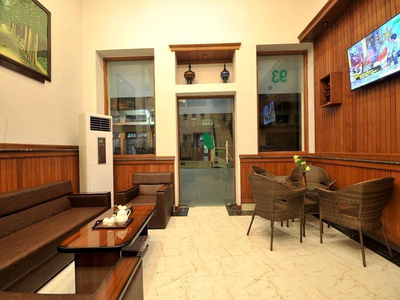 Hotel Family Treasure Yangon Extérieur photo